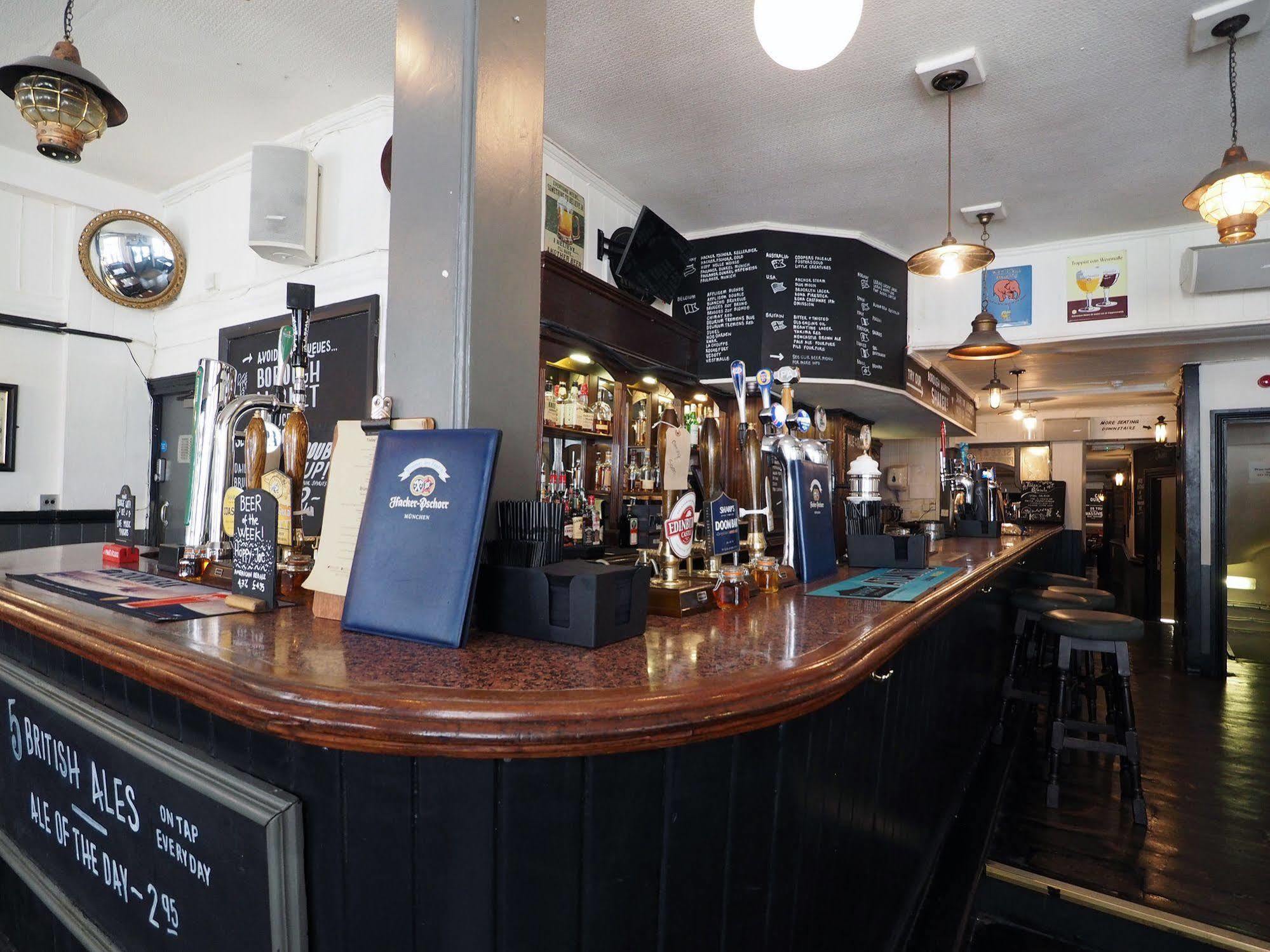 St Christopher's Bridge - The Hostal *